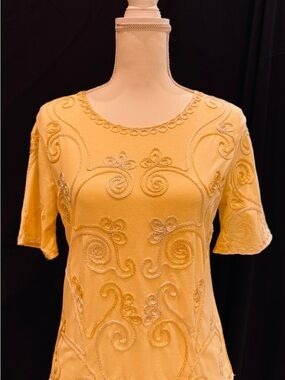 Coral Bay Yellow Petite Embroidered Swirl Top